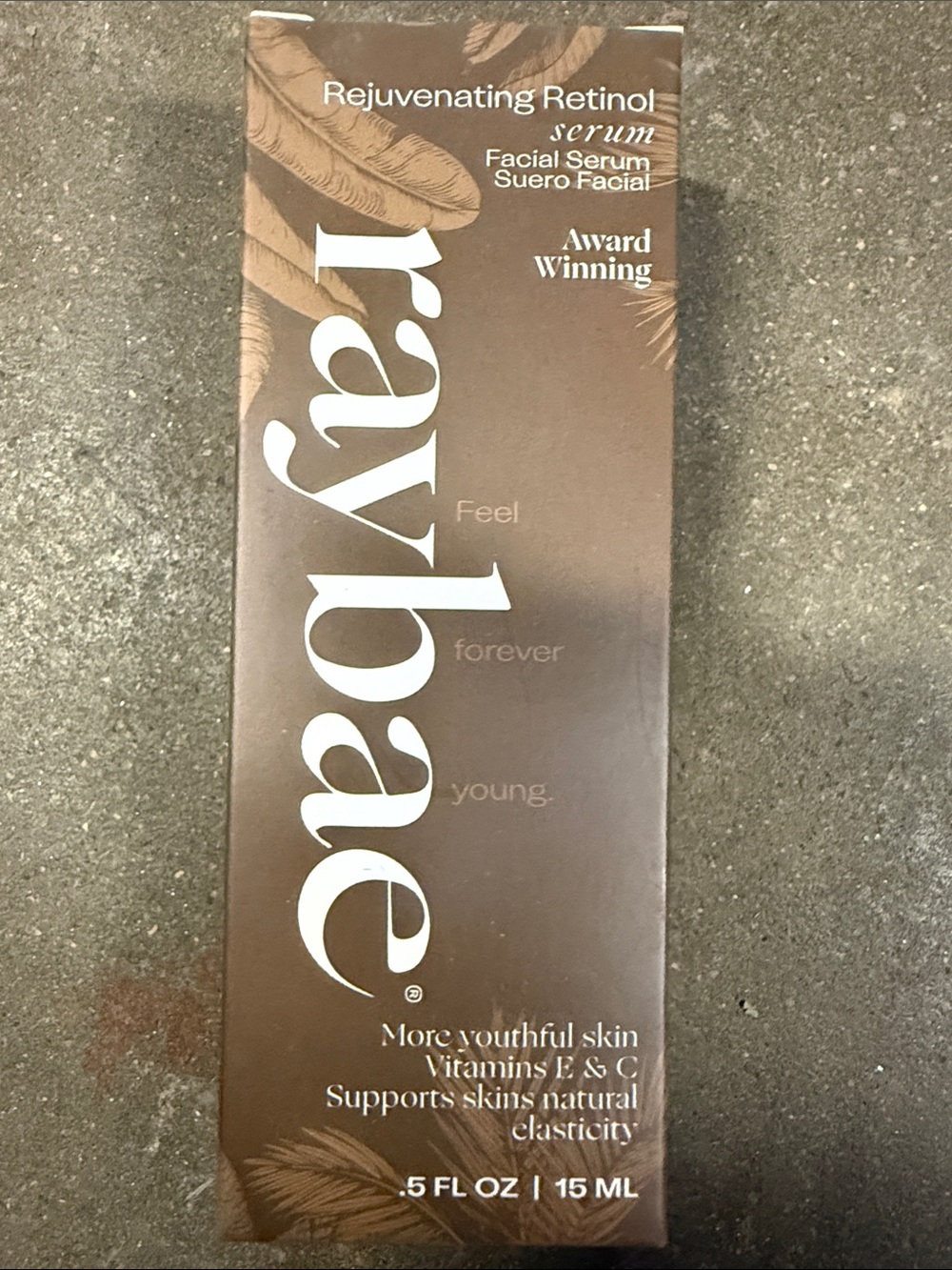 Rejuvenating Retinol Serum – Brown